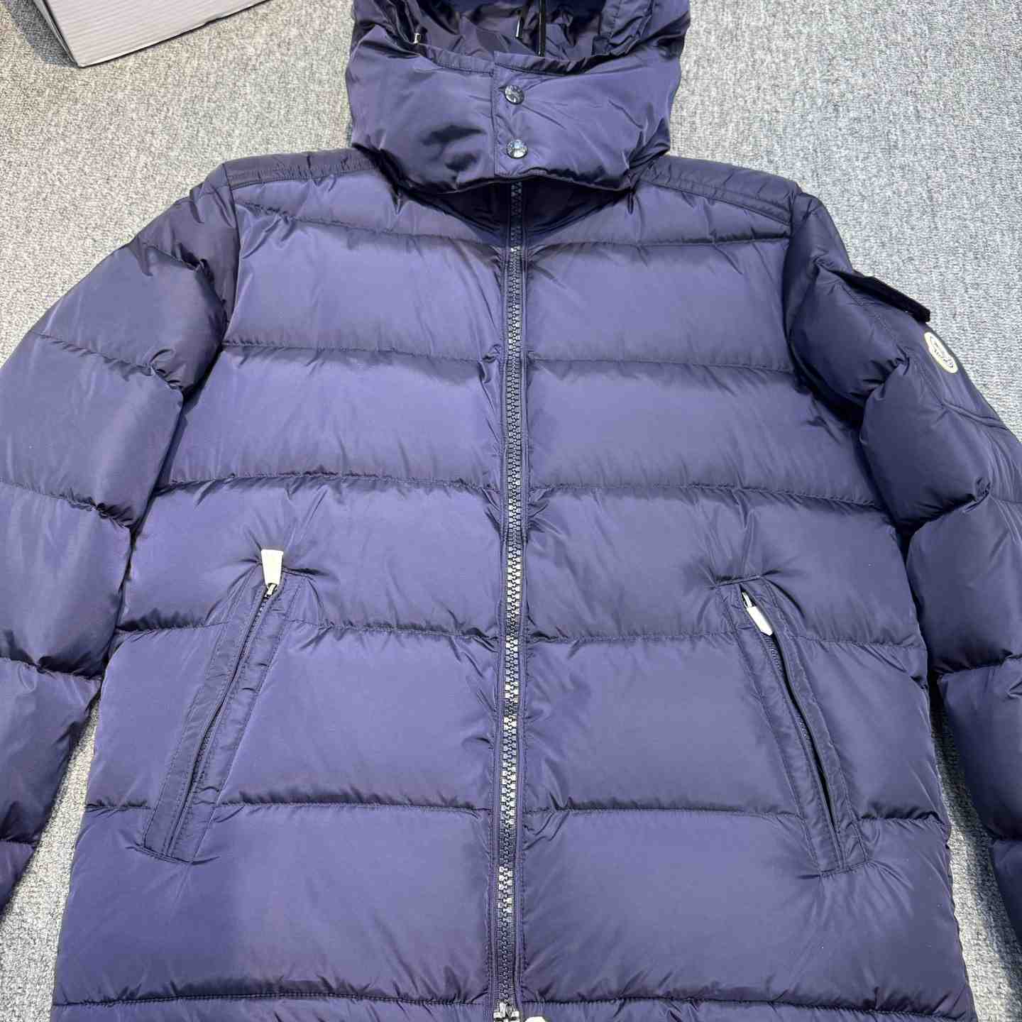 Moncler Maya Matte Short Down Jacket - DesignerGu