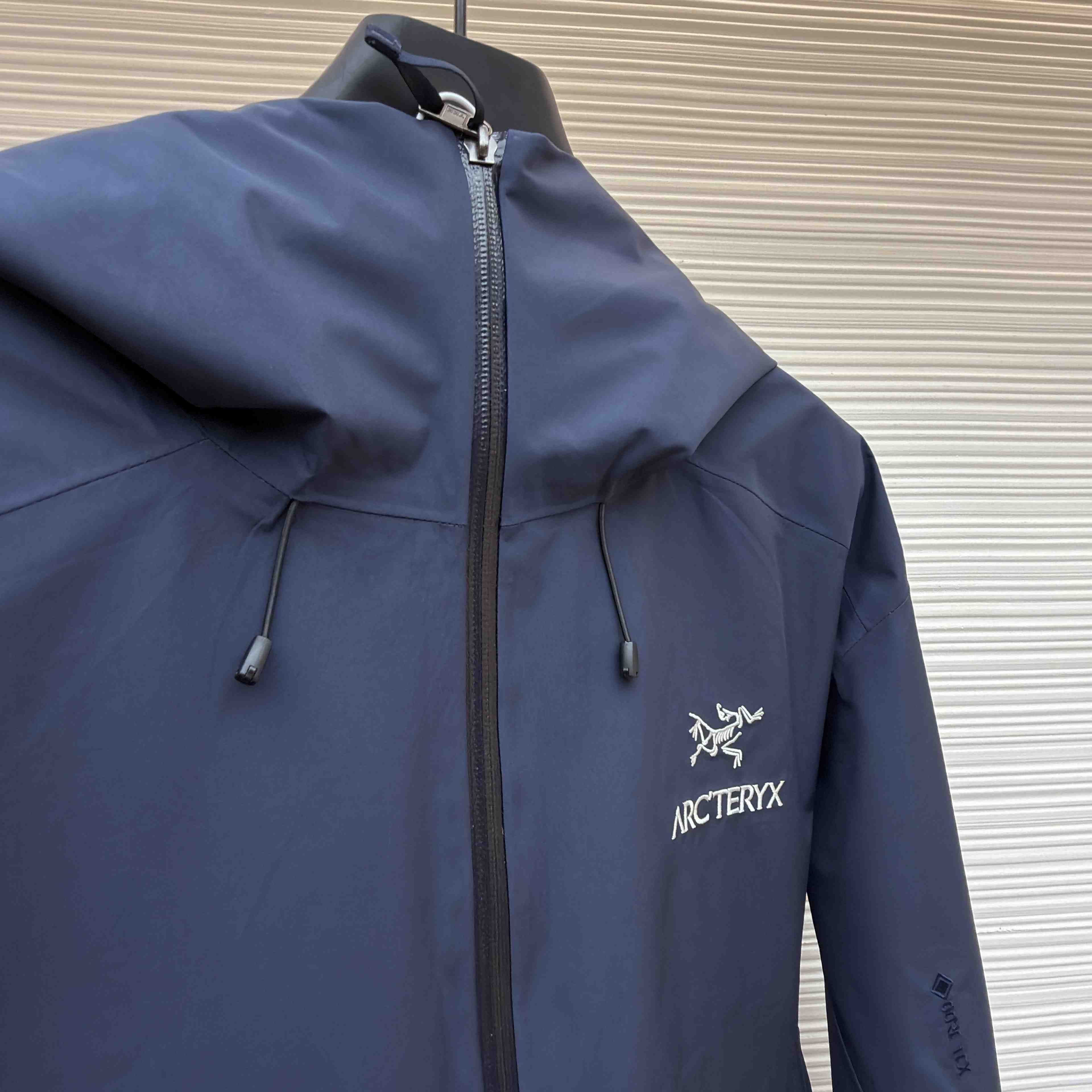 Arc'teryx Beta LT Jacket  - DesignerGu