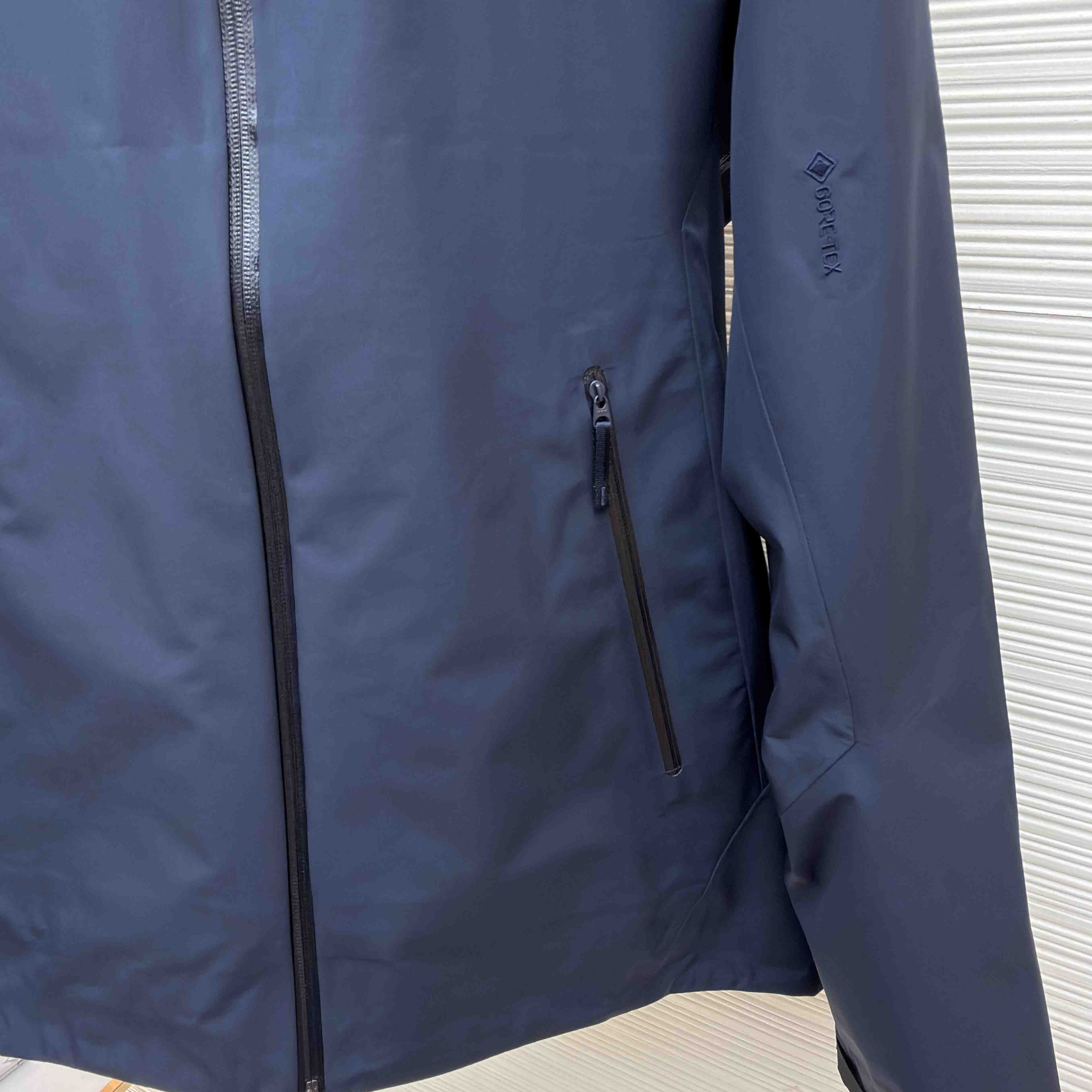 Arc'teryx Beta LT Jacket  - DesignerGu