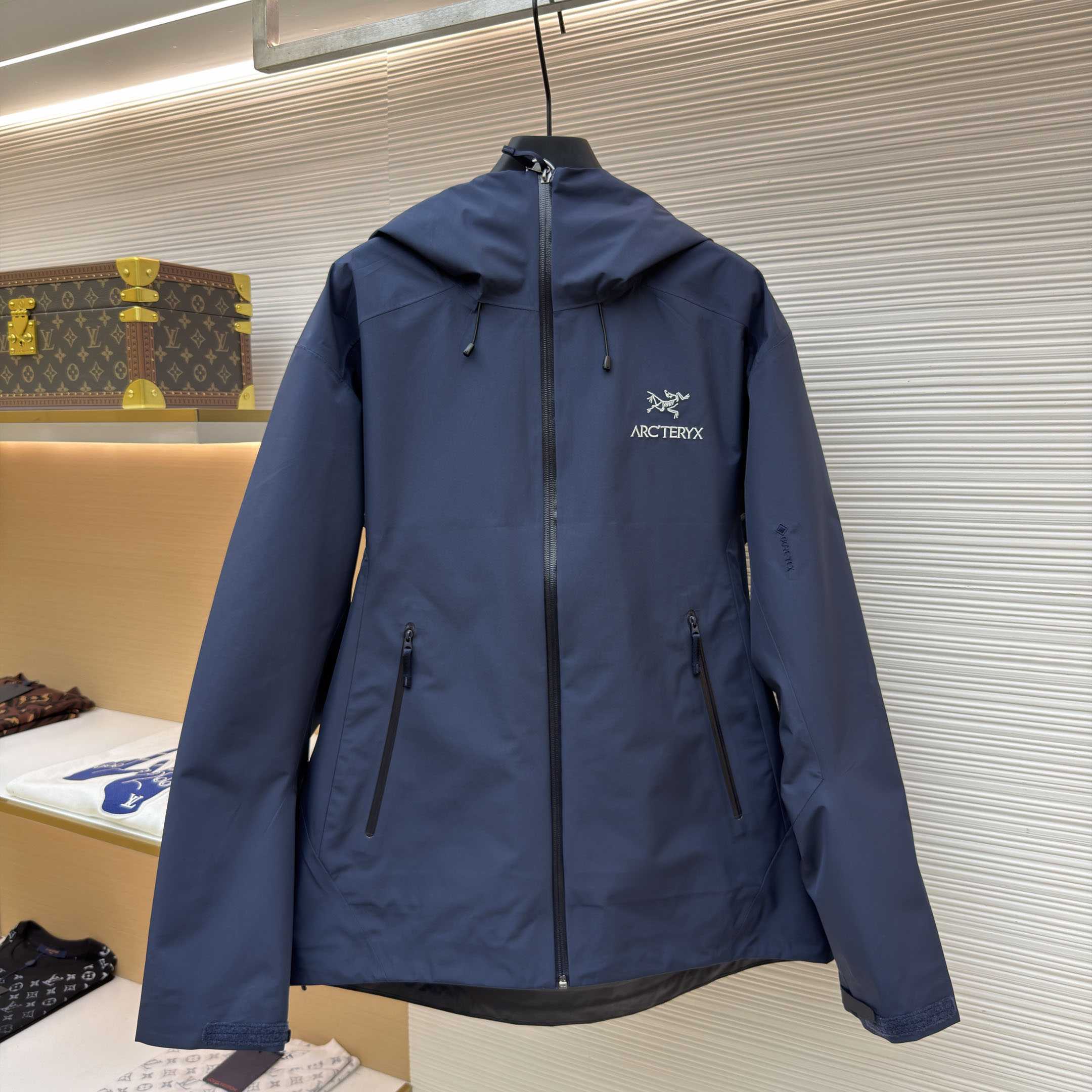 Arc'teryx Beta LT Jacket  - DesignerGu