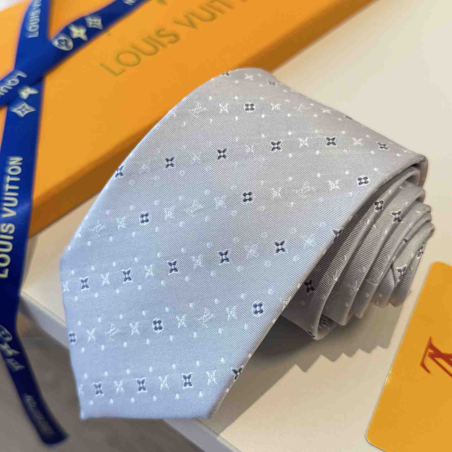 Louis Vuitton Stormy Monogram Tie M97811 - DesignerGu