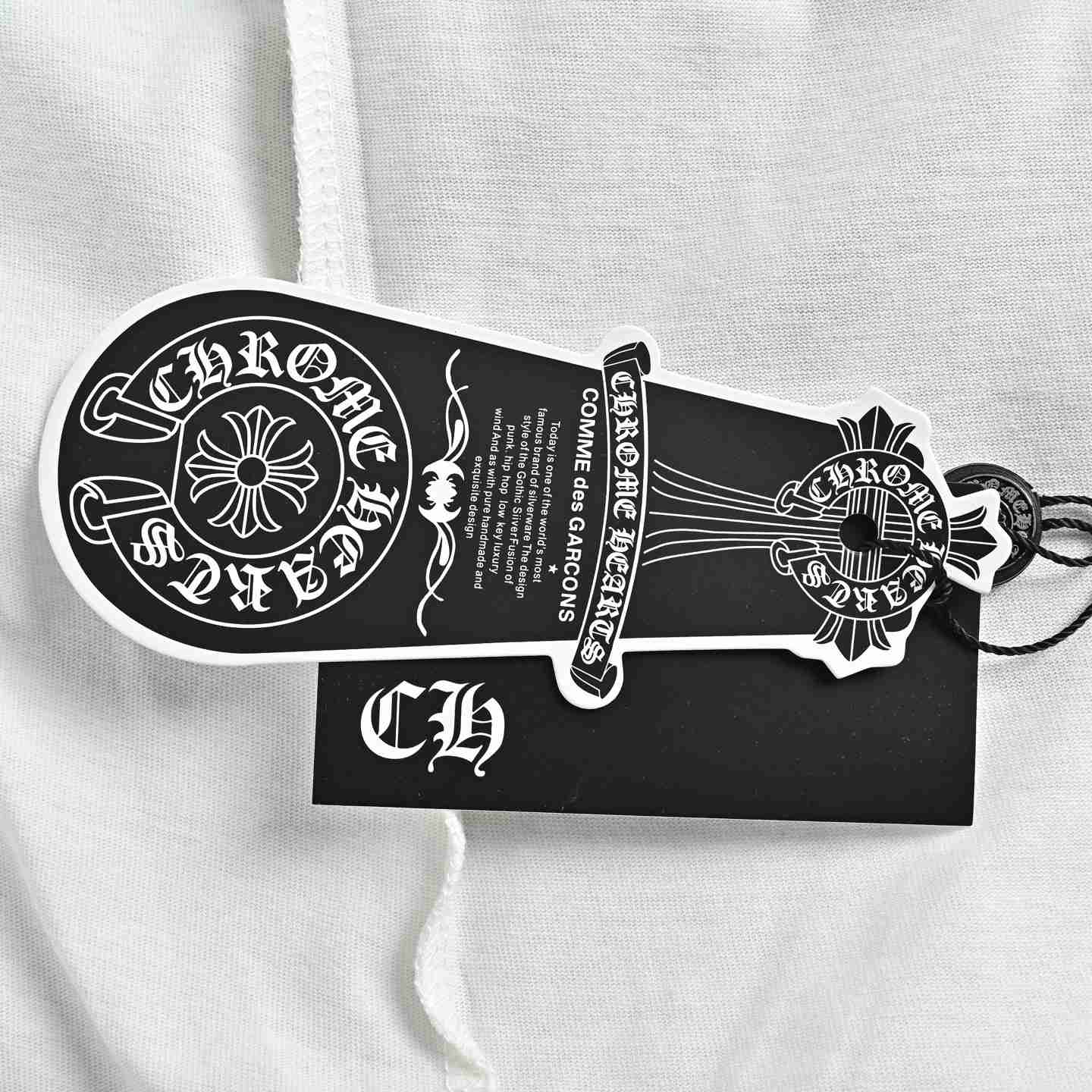 Chrome Hearts Las Vegas Exclusive Horseshoe White Long Sleeve Tee - DesignerGu