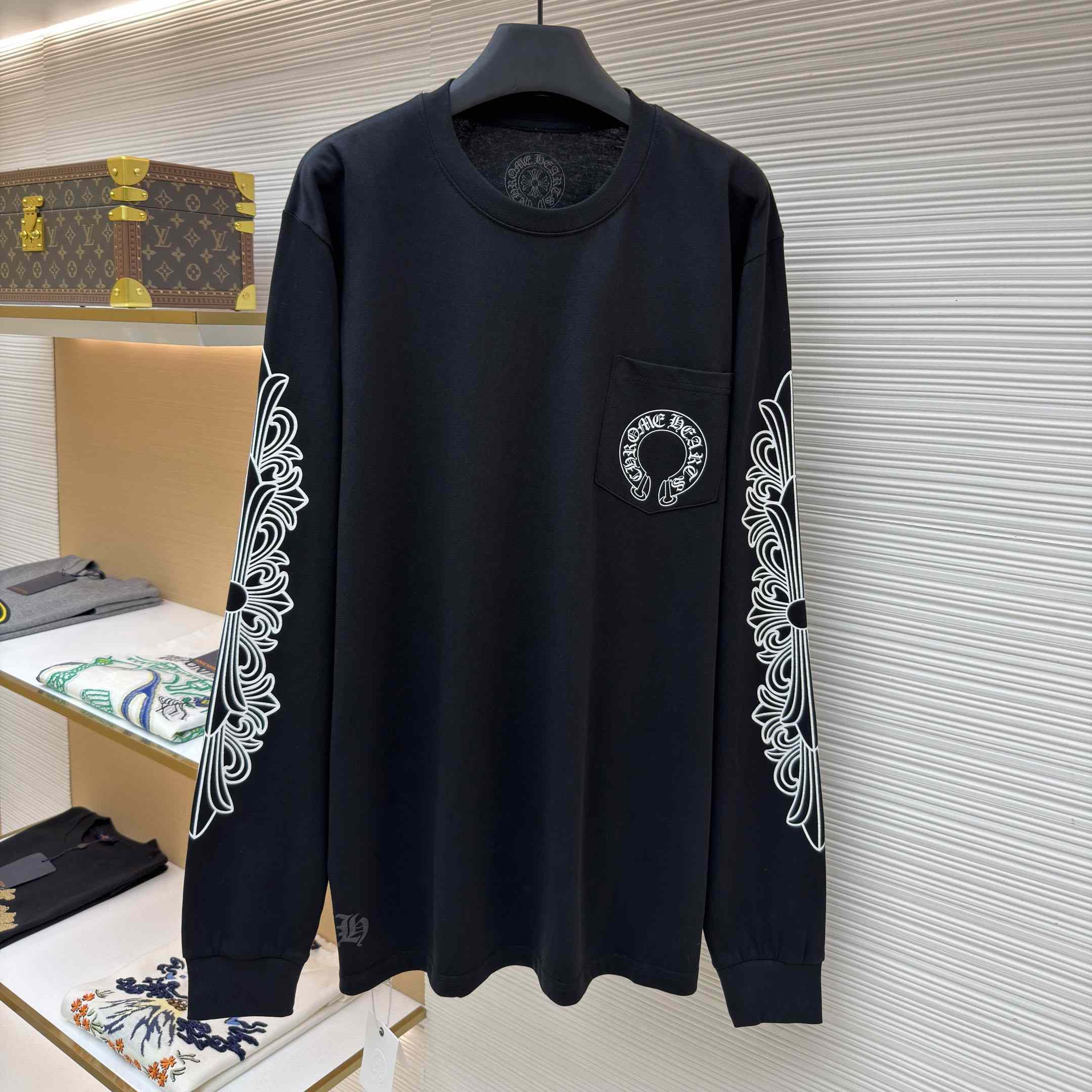 Chrome Hearts  Horseshoe Long Sleeve Tee - DesignerGu