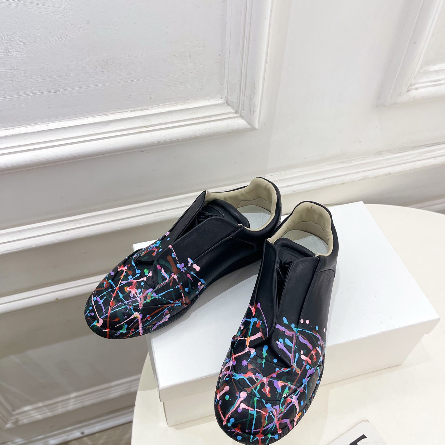 Maison Margiela Black Future Low-Top Sneakers - DesignerGu