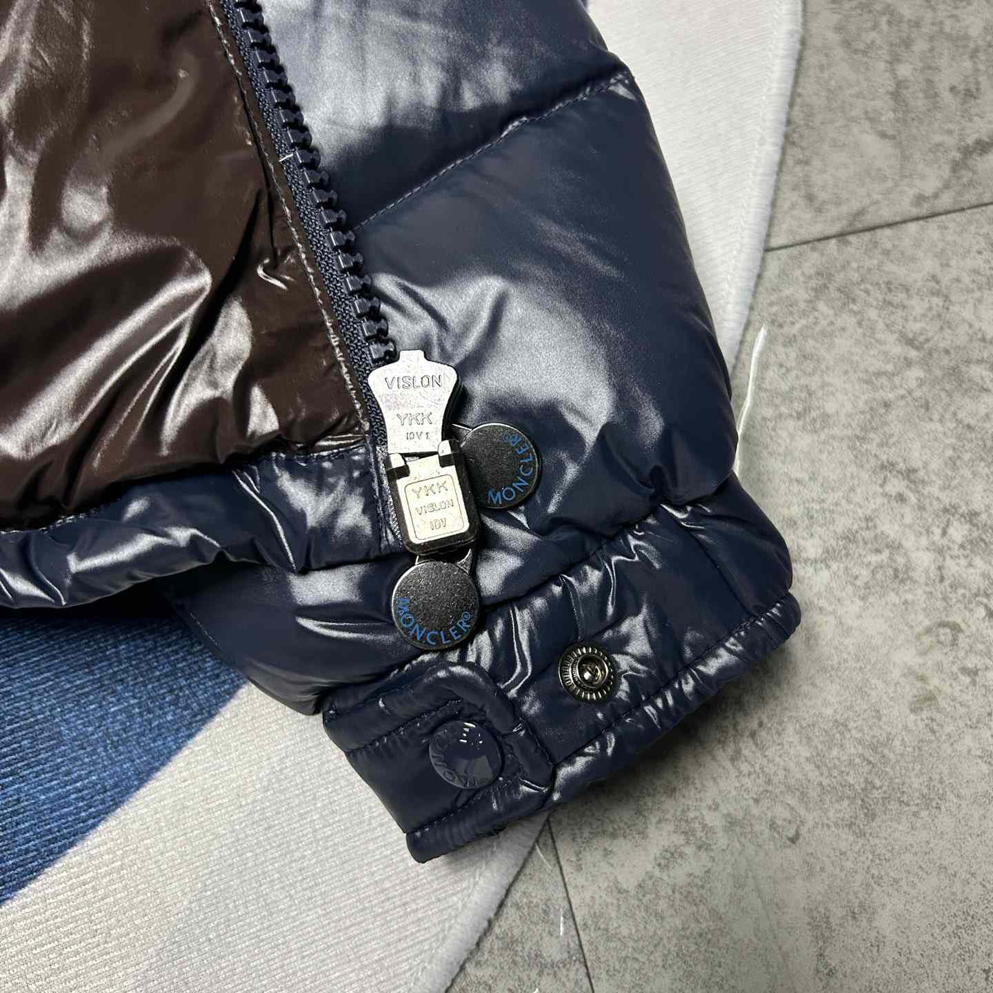 Moncler Maya Hooded Short Down Jacket - DesignerGu