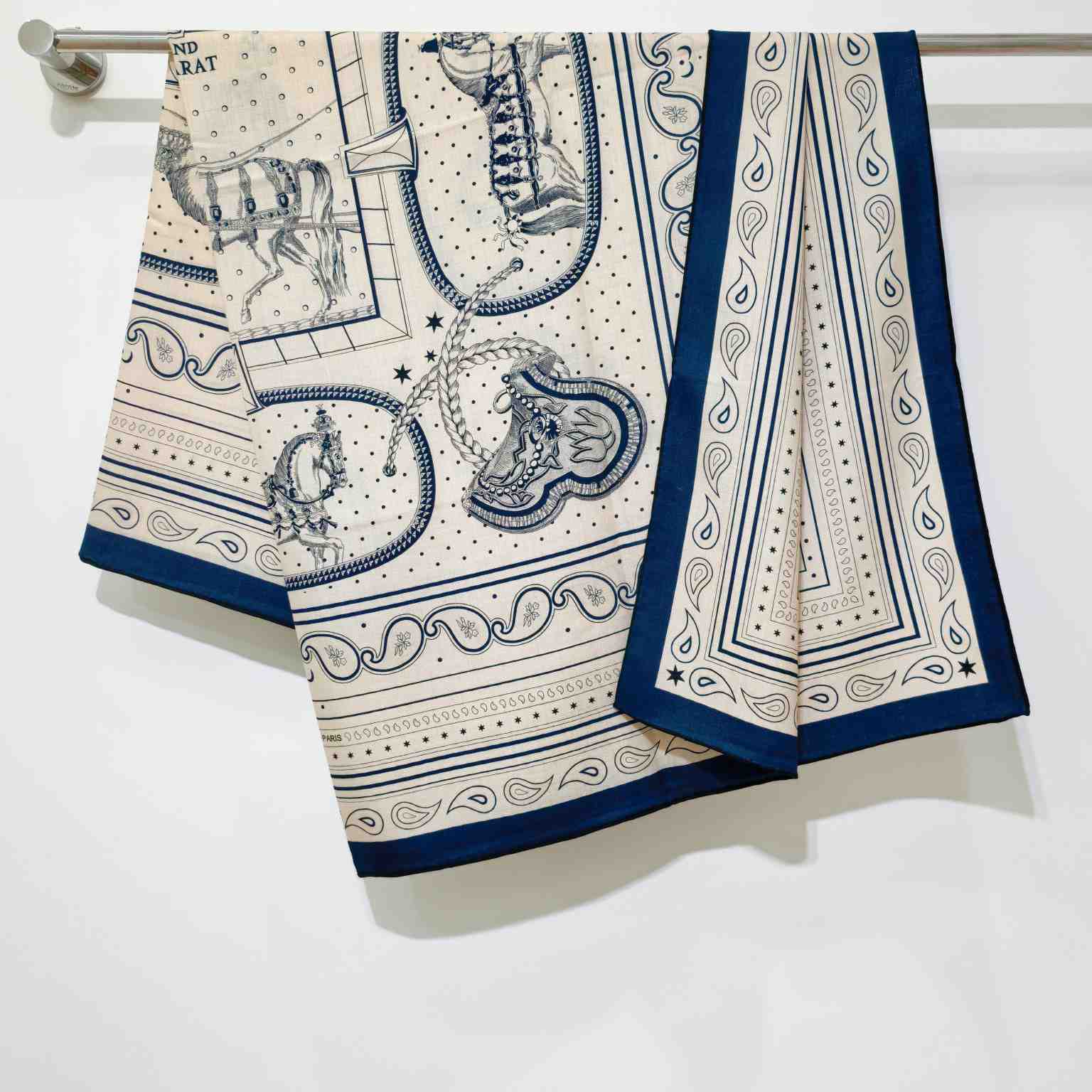 Hermes Grand Apparat Bandana Shawl 140 - DesignerGu