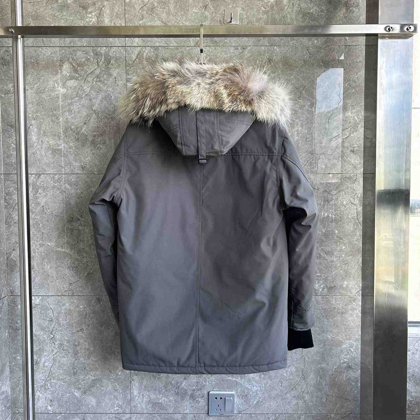 Canada Goose Chateau Parka Fusion Fit Jacket - DesignerGu