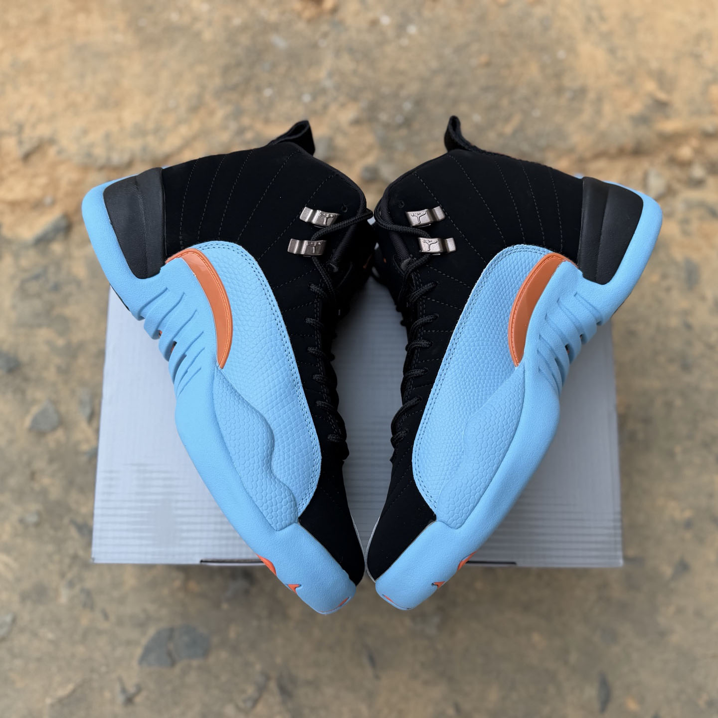Jordan Air Jordan 12 Soft Blue CT8013-011 - DesignerGu