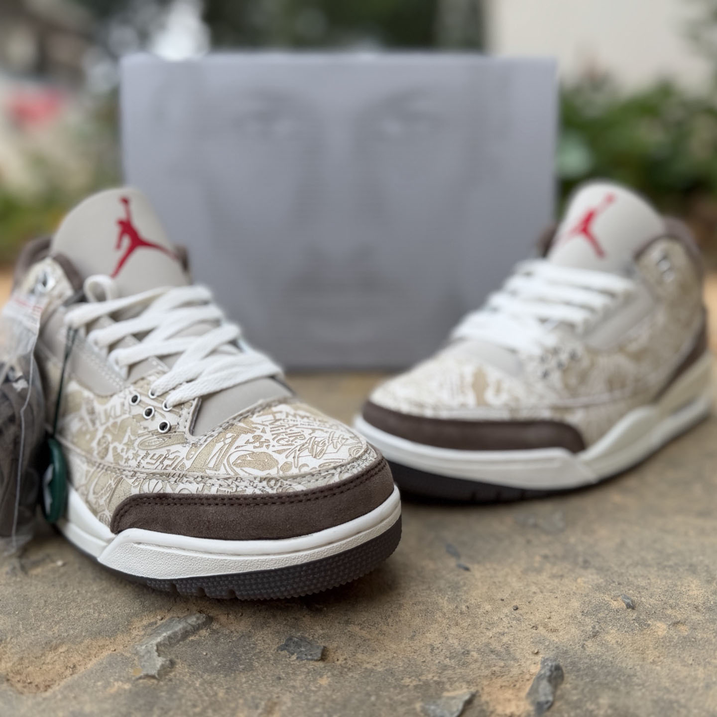 Air Jordan 3 Retro Laser Sneakers   JA1369-001 - DesignerGu