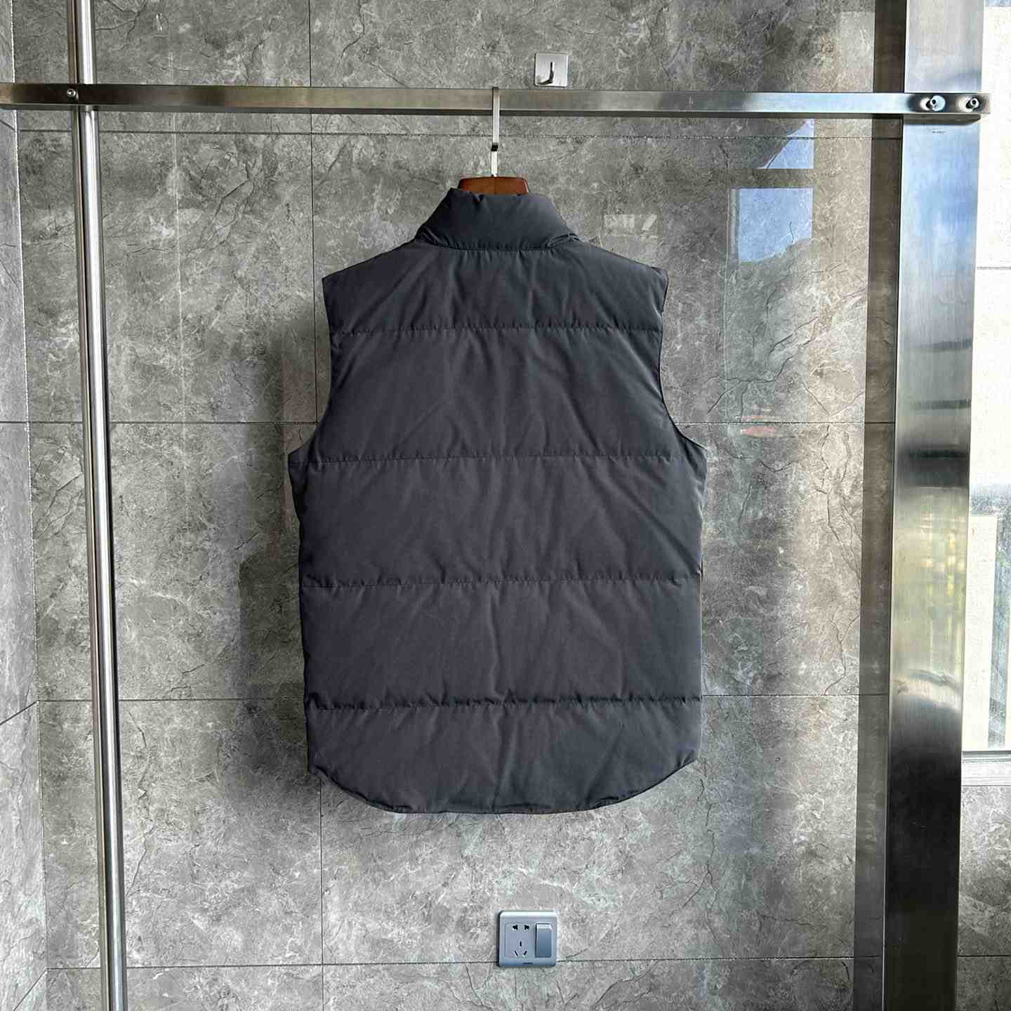 Canada Goose Freestyle Crew Vest - DesignerGu