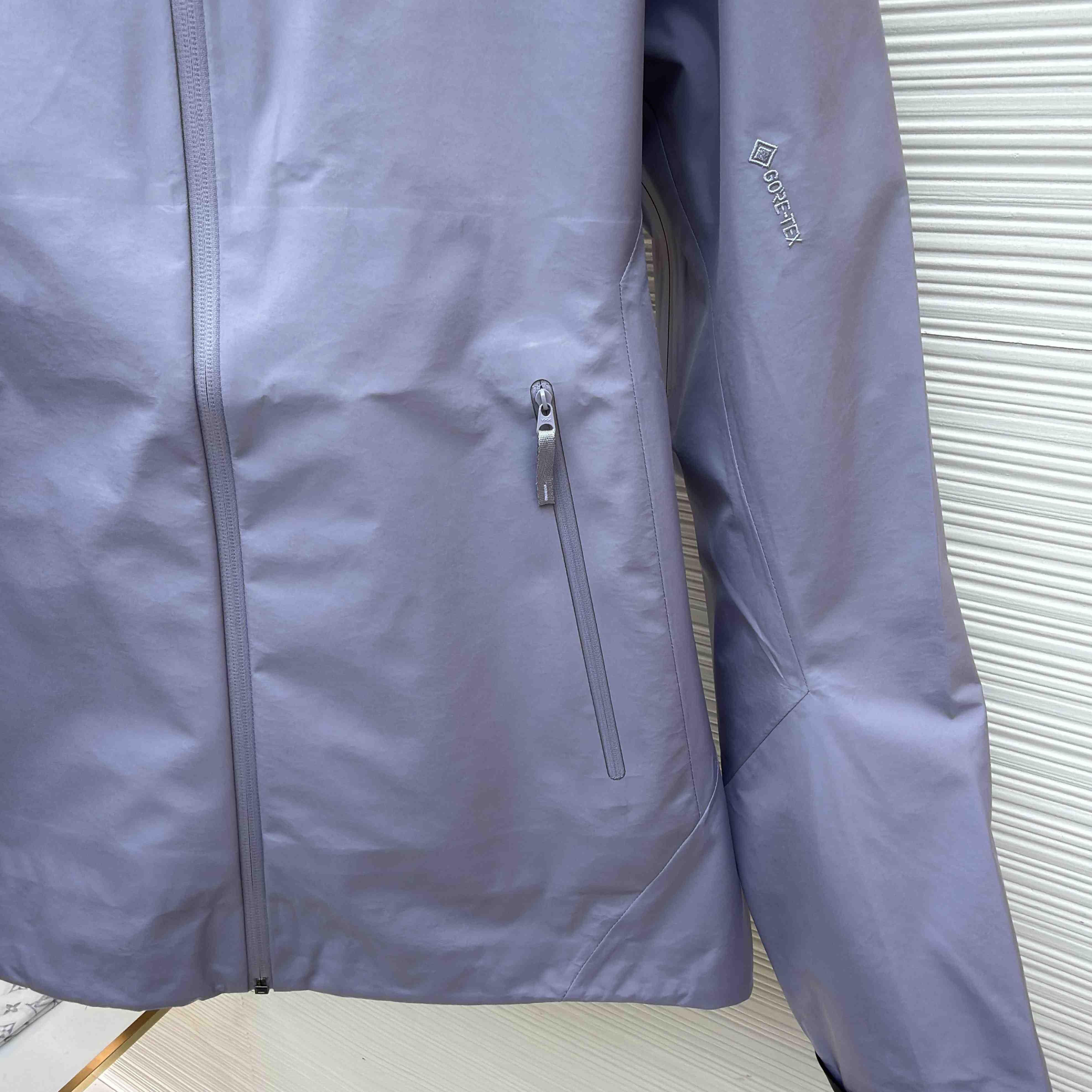 Arc'teryx Beta LT Jacket  - DesignerGu