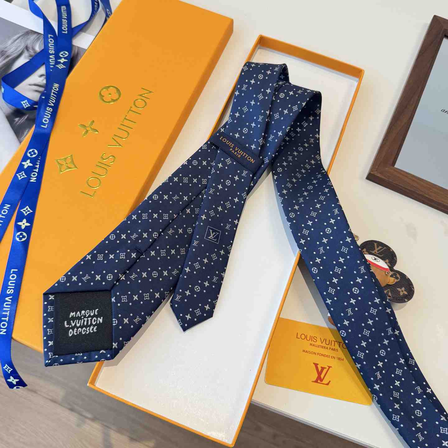 Louis Vuitton Stormy Monogram Tie M97812 - DesignerGu