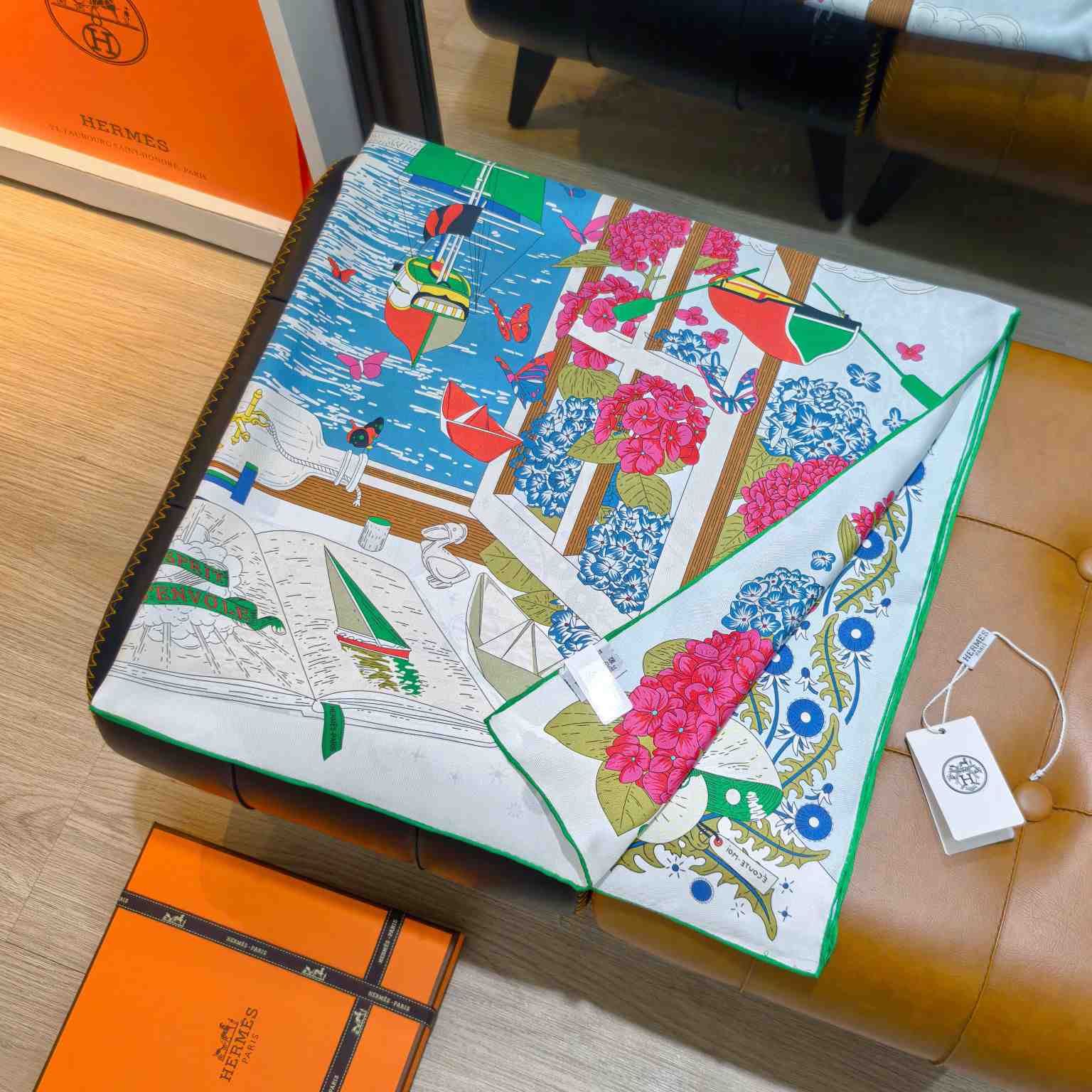 Hermes L'Esprit s'Envole Scarf 90 - DesignerGu